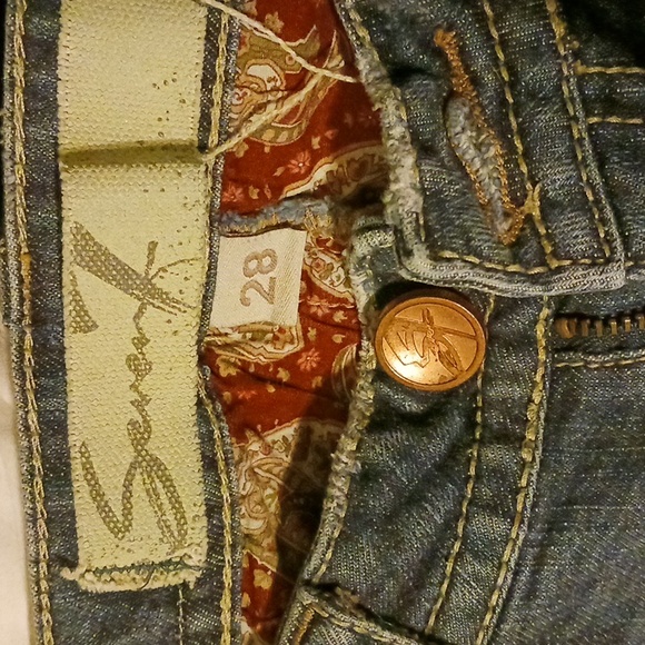 women's jeans, size 28 - Picture 2 of 4